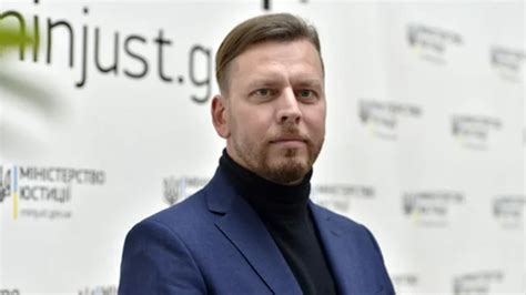 Как проверить работу устройства, отвечающего за регулировку оборотов двигателя в состоянии покоя