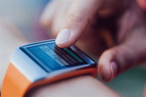 Настройка функции "Ты и Я" на умных часах: создание связи и обмен информацией
