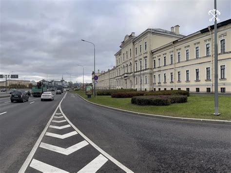 Обращение к медицинским учреждениям и аптекам: советы от местных жителей