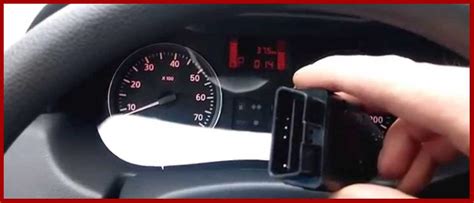 Подготовка автомобиля Фиат Альбеа к установке заднего ориентира