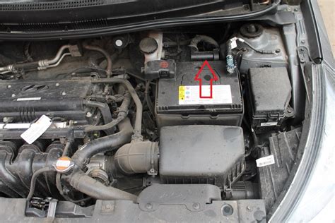 Размещение электронного блока управления в системе фаршблока автомобиля Ford Focus 3