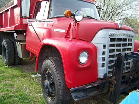 Спецификации внедорожника International Loadstar 1700