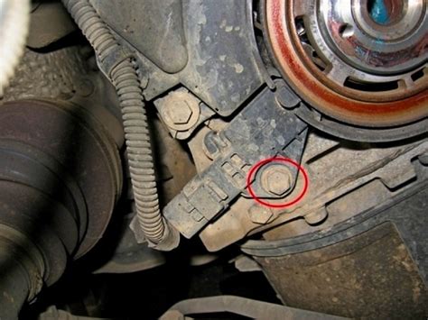  Сигналы неисправности датчика вращения коленчатого вала автомобиля Peugeot 406 